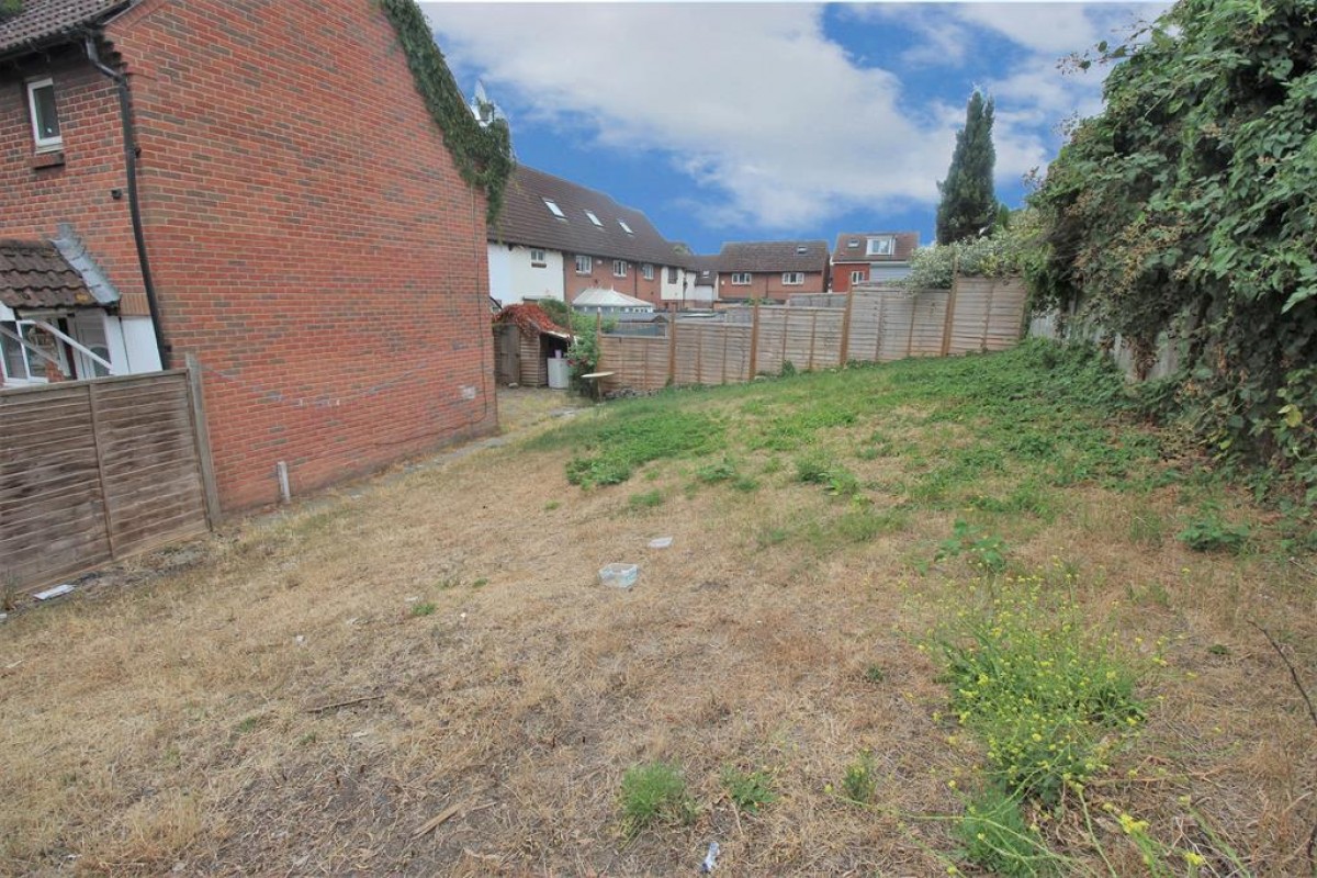 Nickelby Close, Thamesmead, London, SE28 8LX