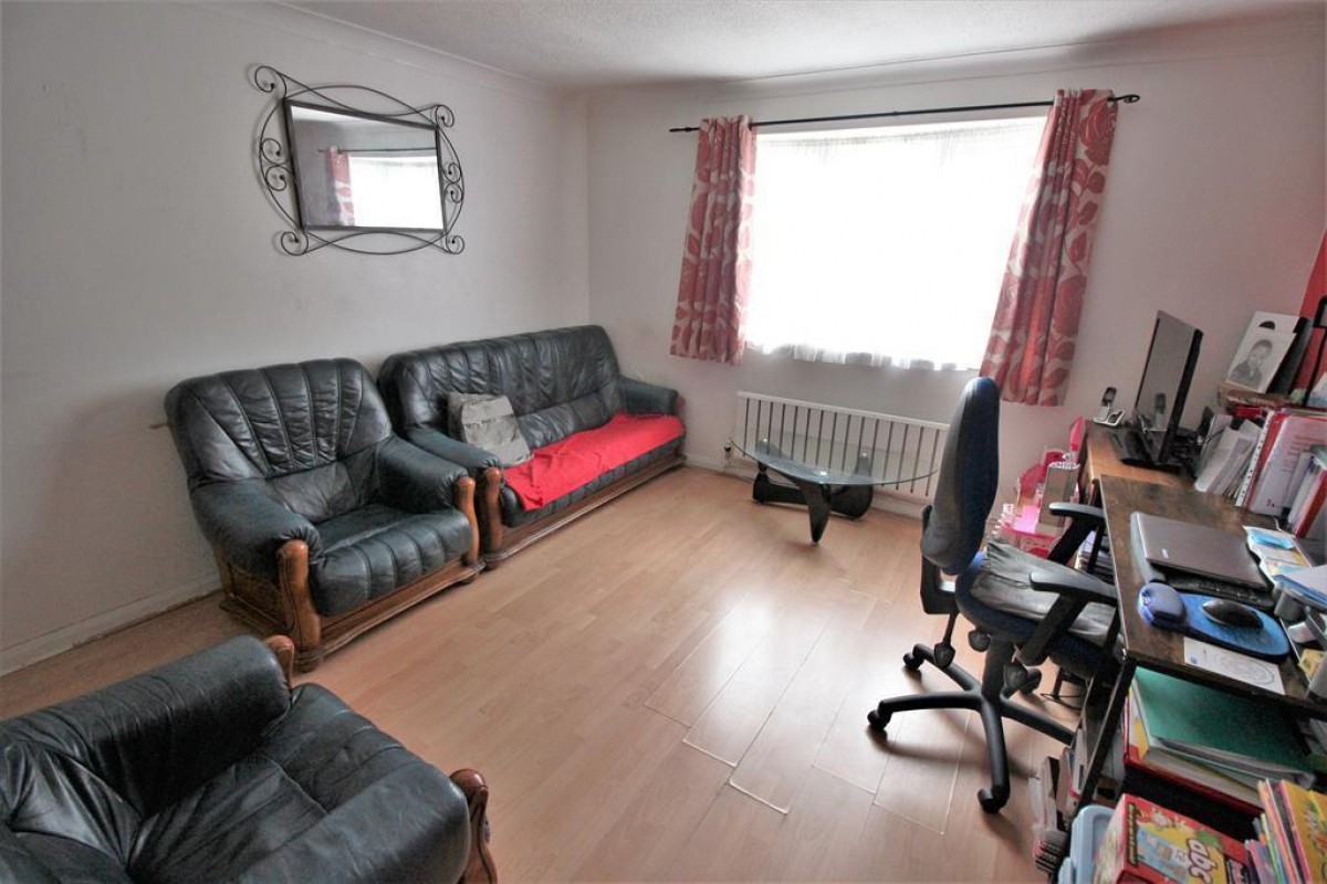 Bertrand Way, Thamesmead, SE28 8LN