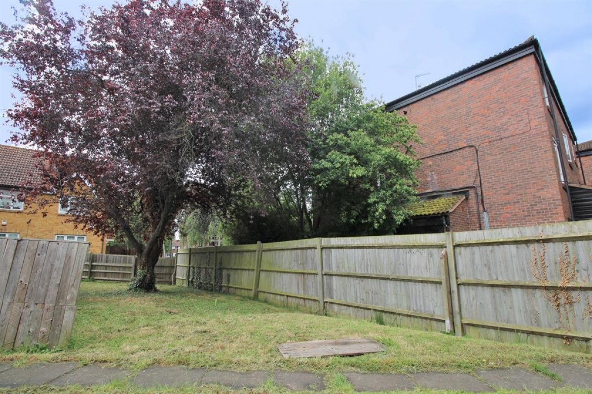 Bertrand Way, Thamesmead, SE28 8LN