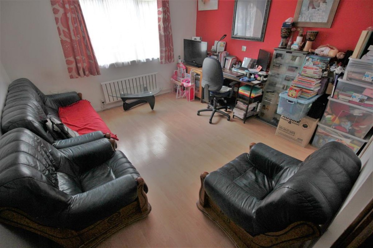 Bertrand Way, Thamesmead, SE28 8LN