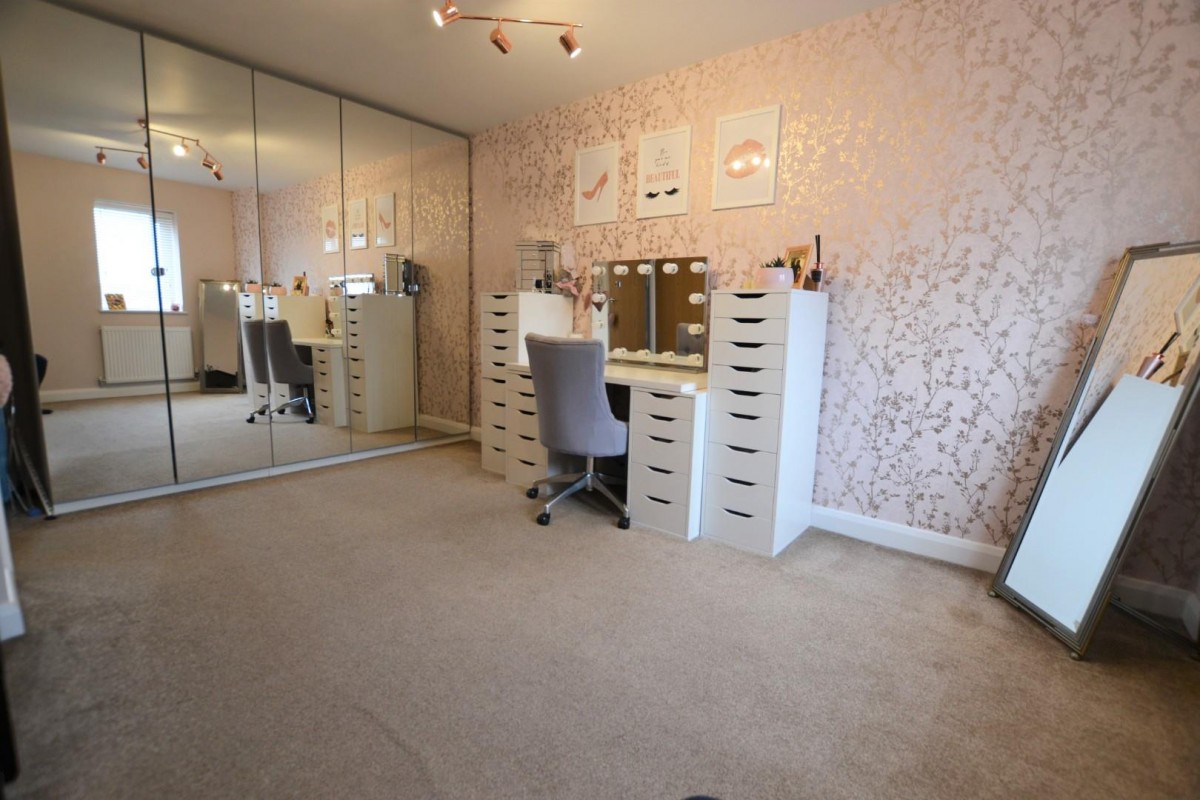 Novers Lane, Bristol, BS4 1QR