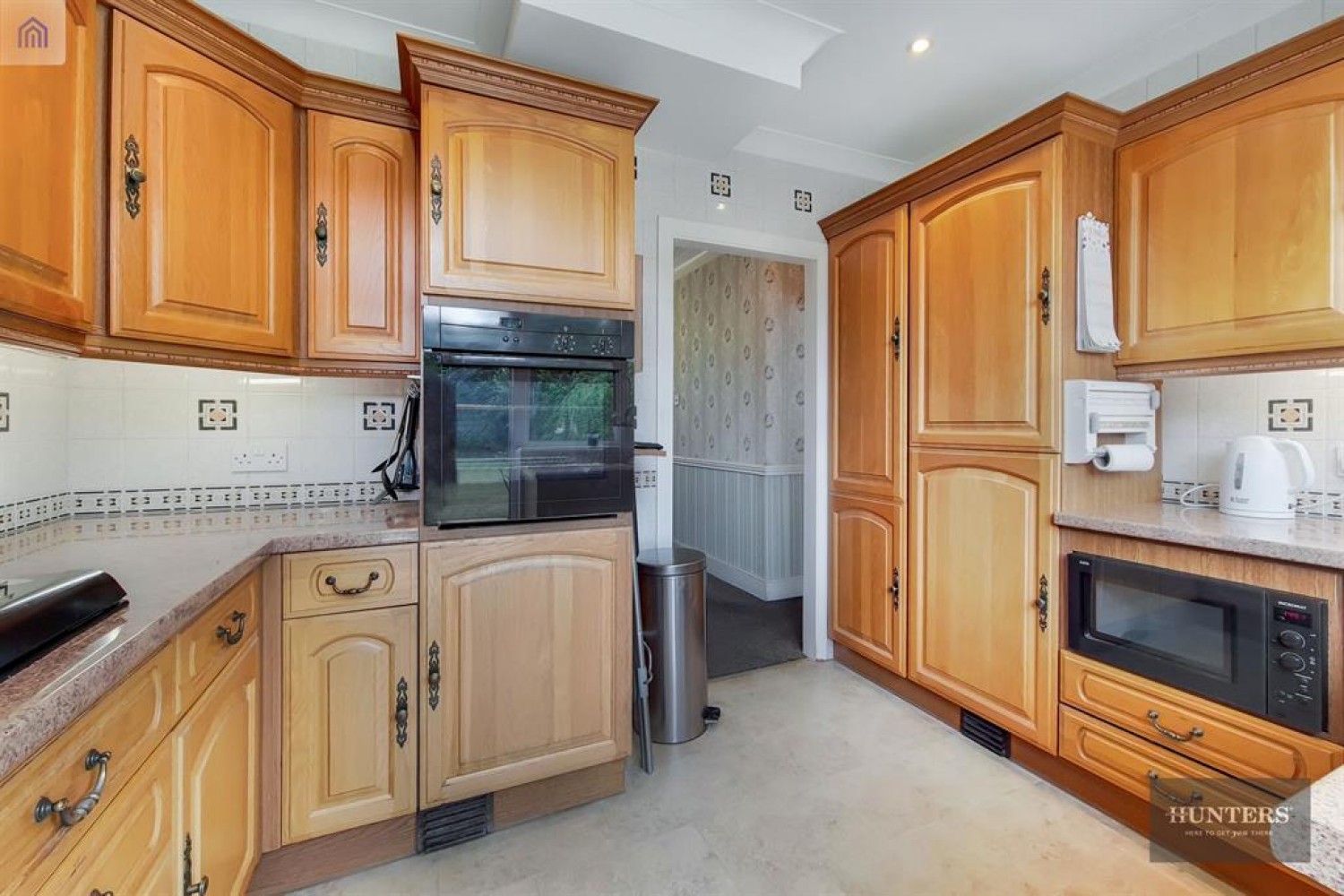Blackbush Avenue, Chadwell Heath, RM6