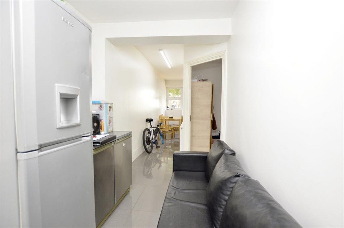 Tower Hamlets Road, Forest Gate, London, E7 9DD