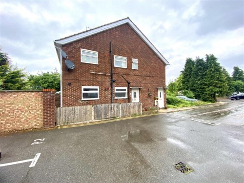 Fairey Avenue, Hayes, UB3 4NZ