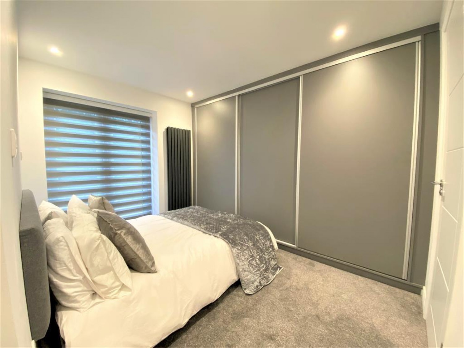 Willow Tree Lane, Hayes, Middlesex, UB4 9BB