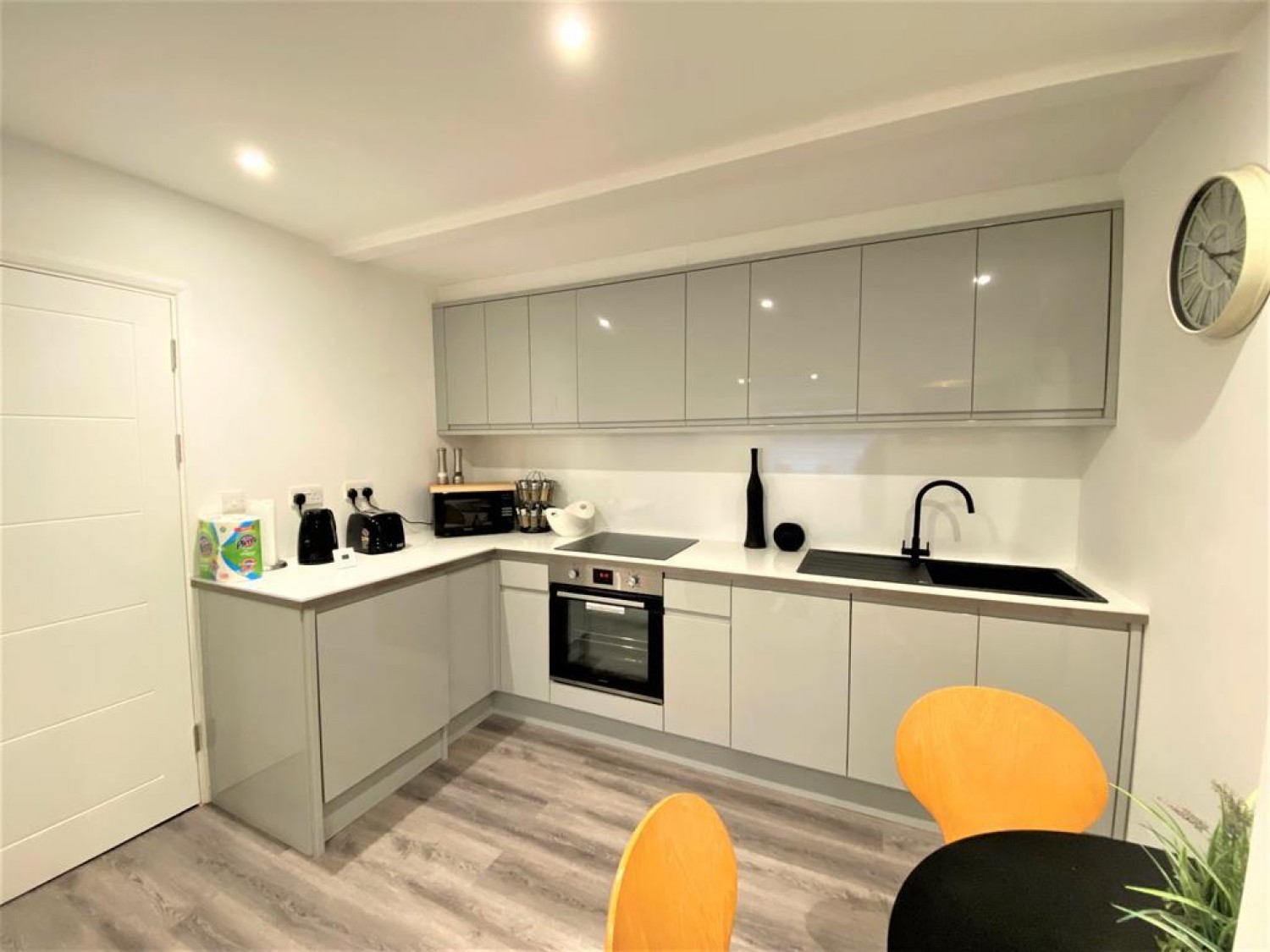 Willow Tree Lane, Hayes, Middlesex, UB4 9BB