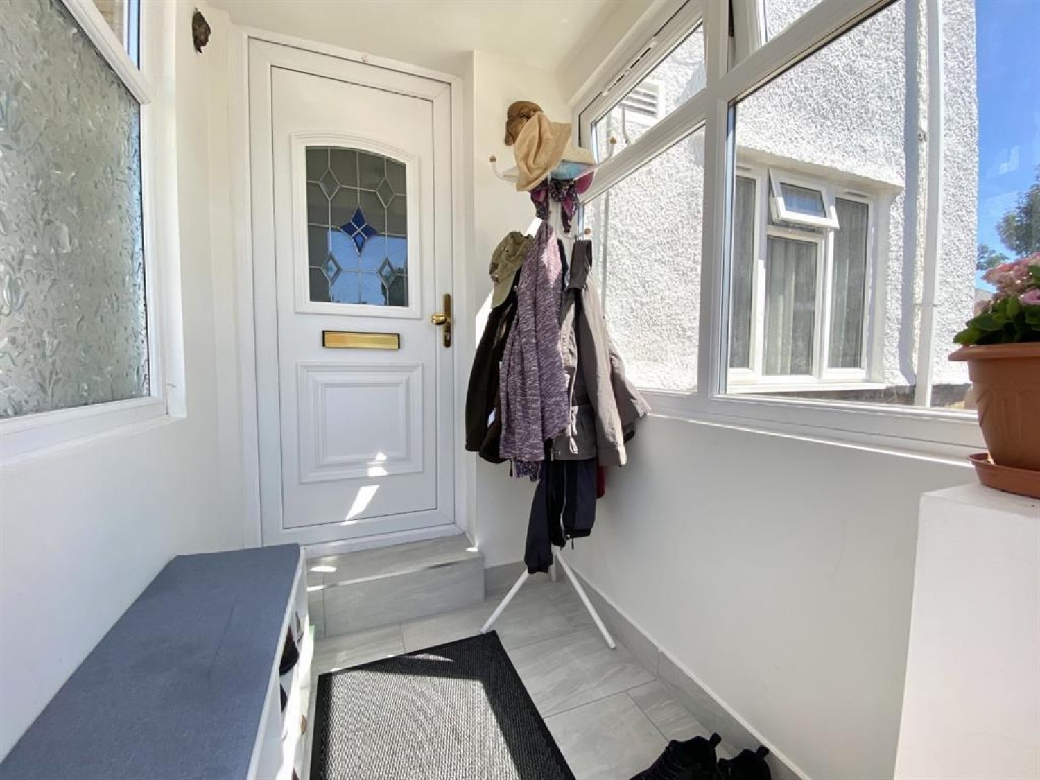 Nelson Close, Uxbridge, Middlesex, UB10 0PX