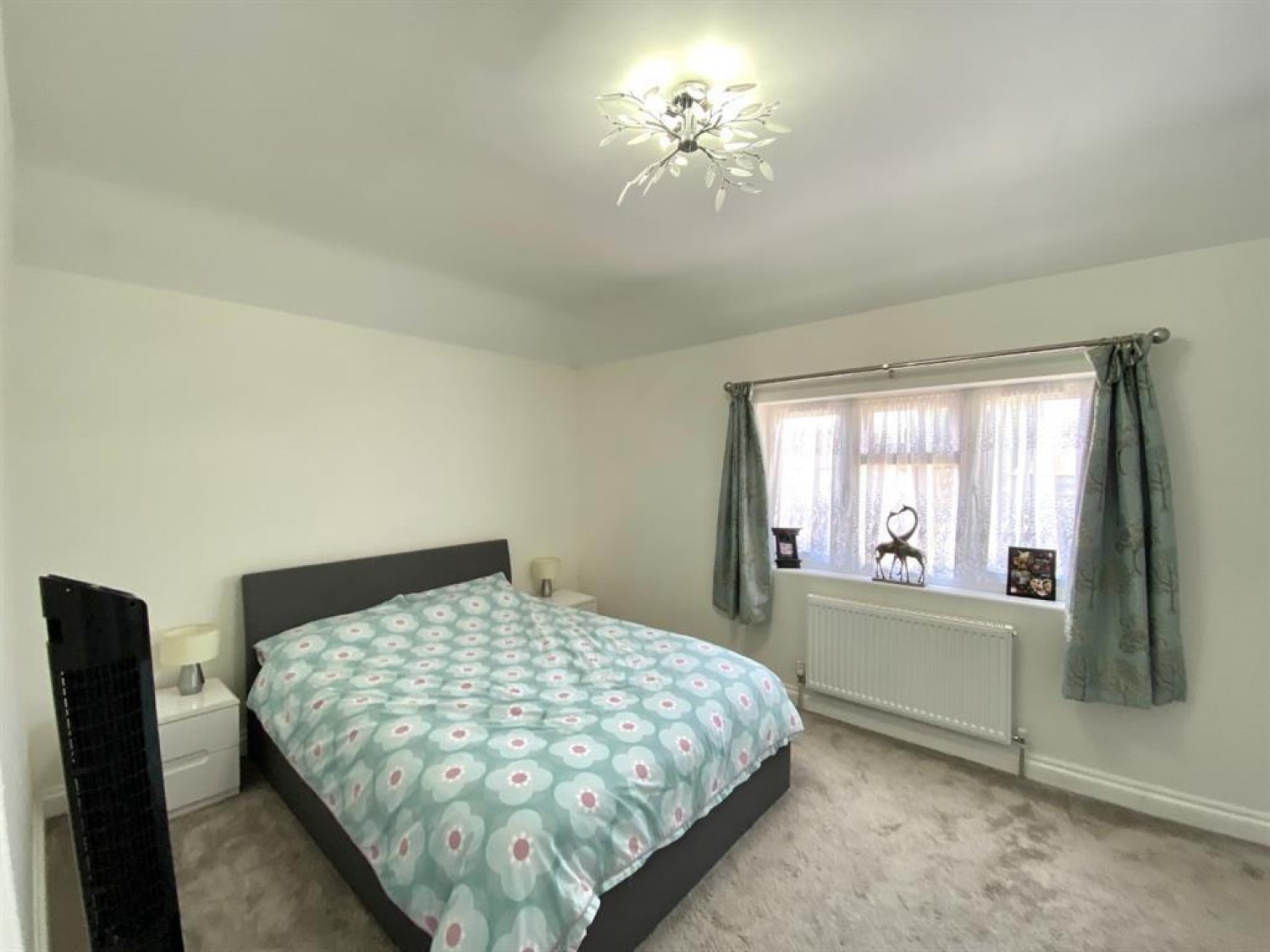 Nelson Close, Uxbridge, Middlesex, UB10 0PX