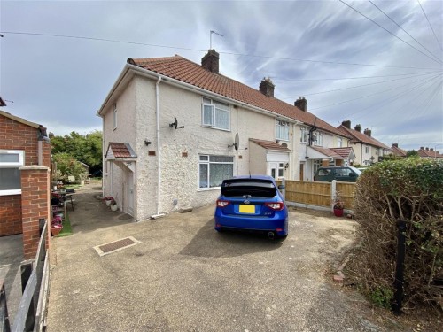 Minet Drive, Hayes, Middlesex, UB3 3JN