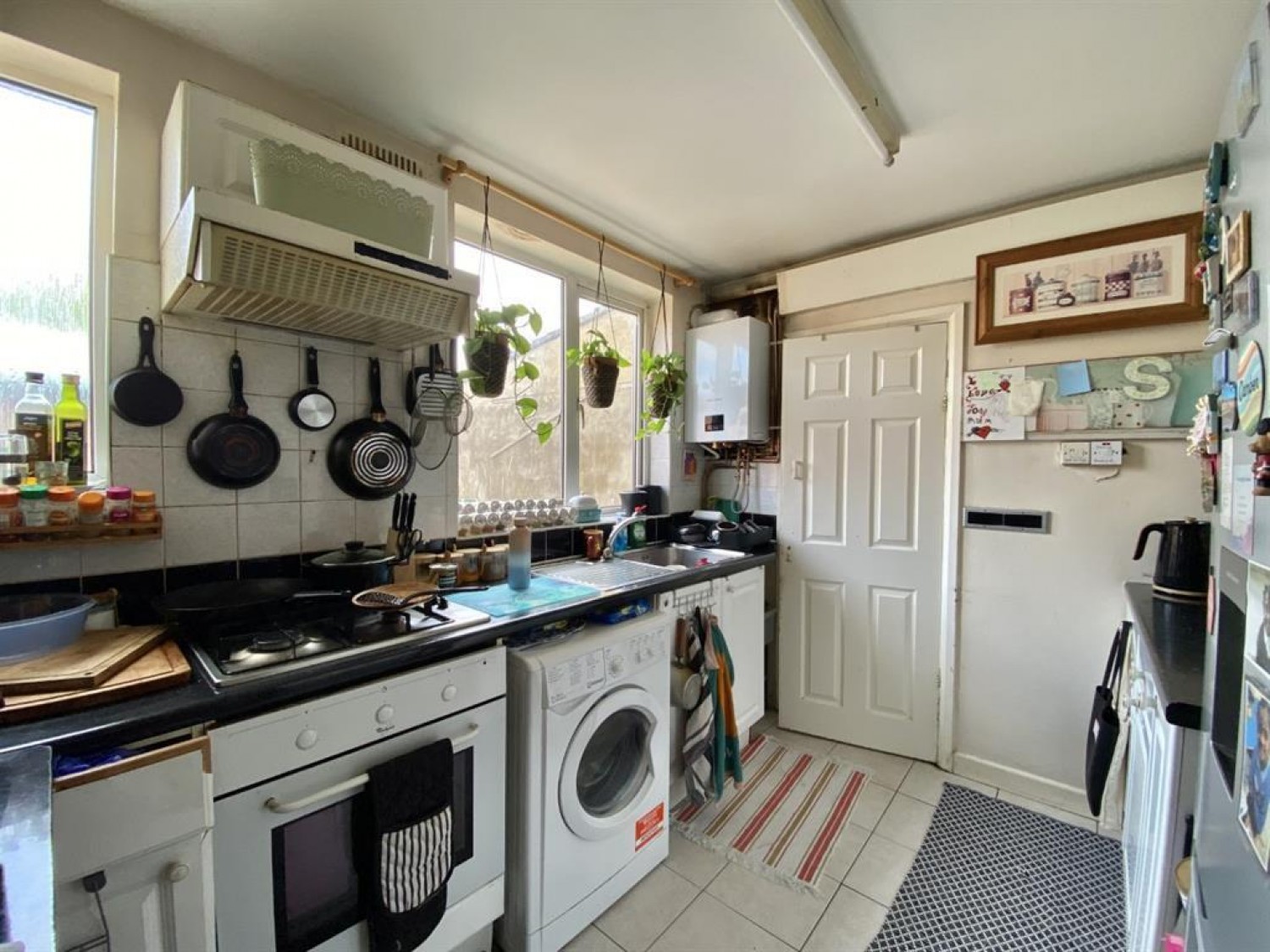 Minet Drive, Hayes, Middlesex, UB3 3JN