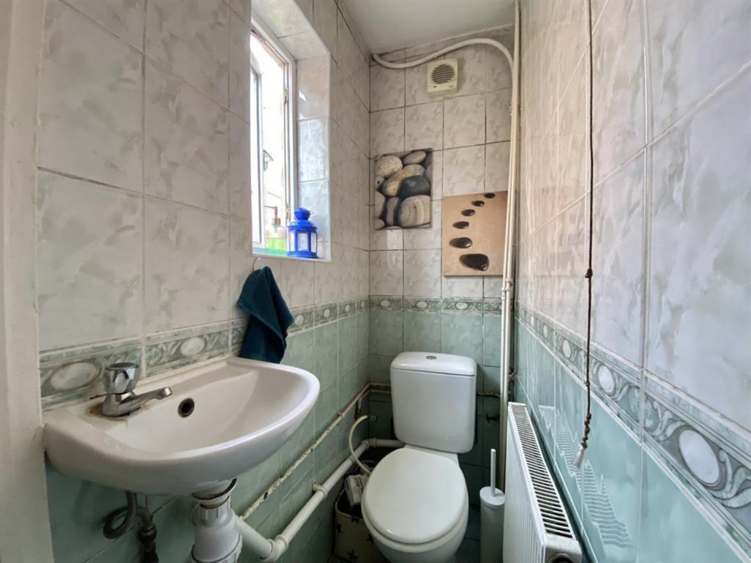 Minet Drive, Hayes, Middlesex, UB3 3JN