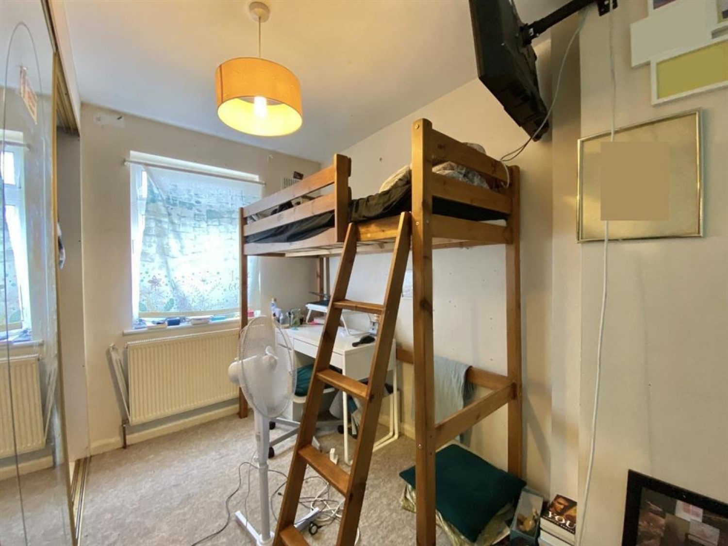 Minet Drive, Hayes, Middlesex, UB3 3JN