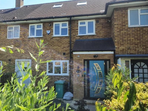 Cripps Green, Hayes , Middlesex, UB4 9HB