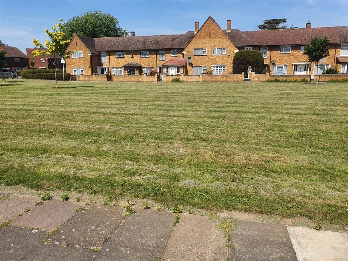 Cripps Green, Hayes , Middlesex, UB4 9HB