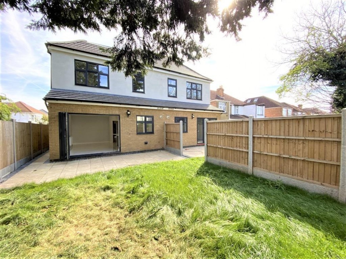 Saint Georges Avenue, Southall, Middlesex, UB1 1PZ