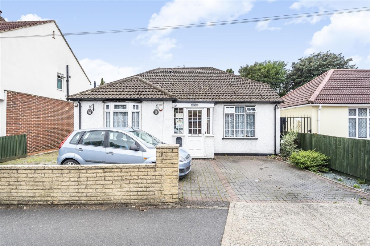 Botwell Lane, Hayes, UB3 2AQ