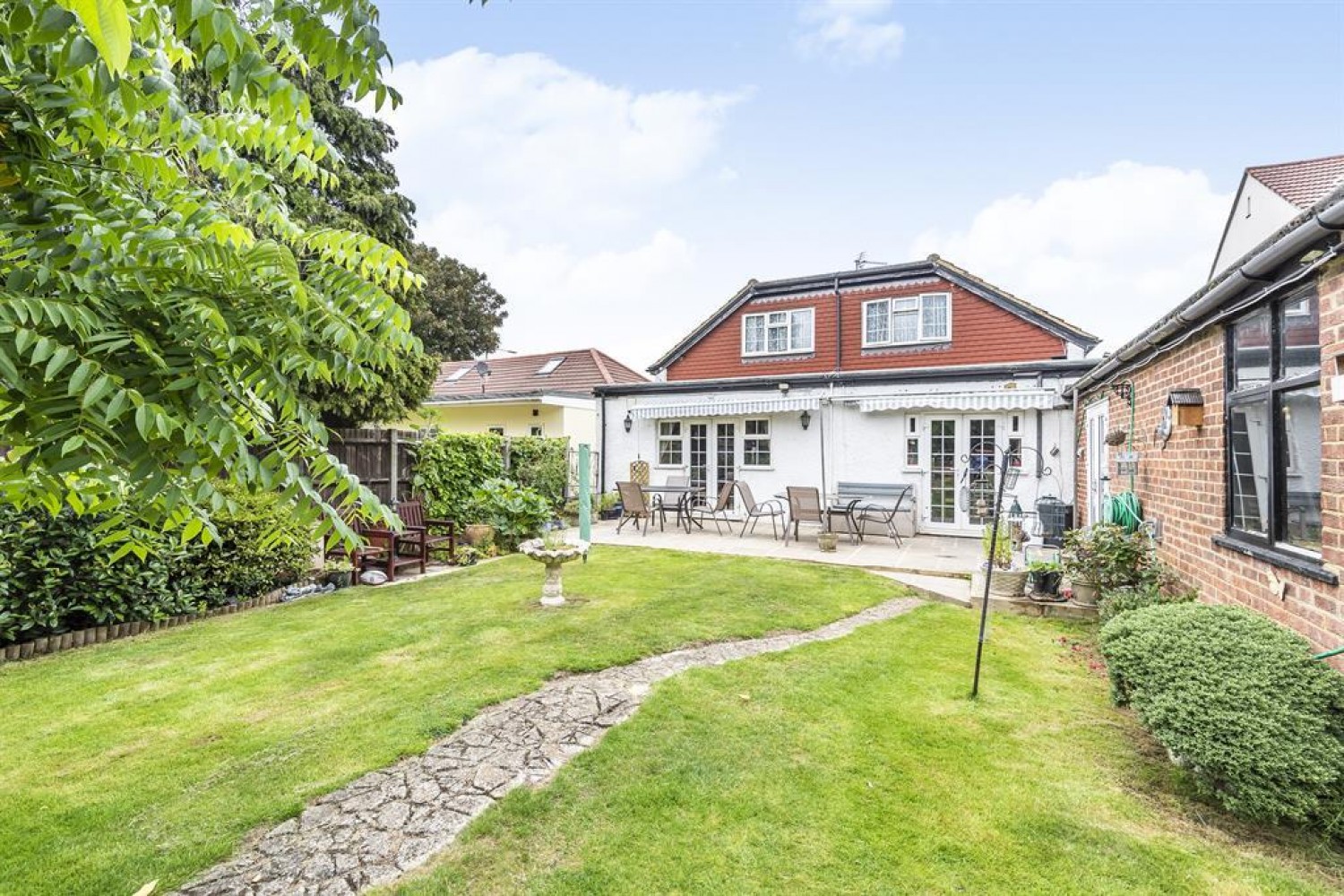 Botwell Lane, Hayes, UB3 2AQ