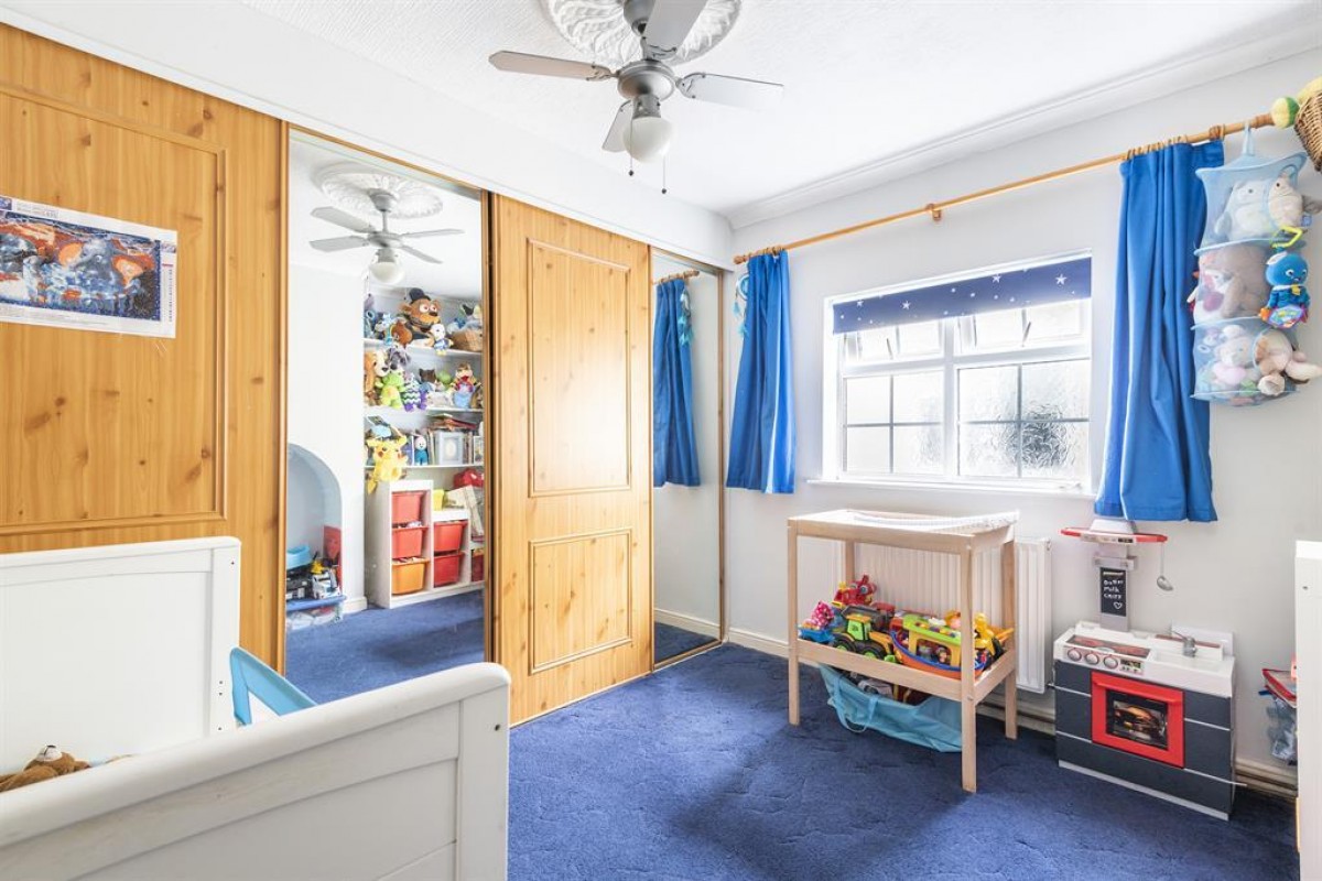 Botwell Lane, Hayes, UB3 2AQ