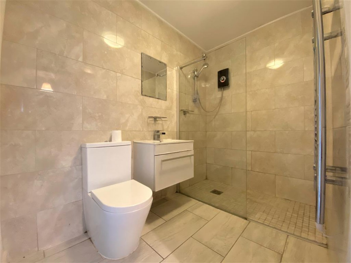 St Marys Road, Hayes, Middlesex, UB3 2JW