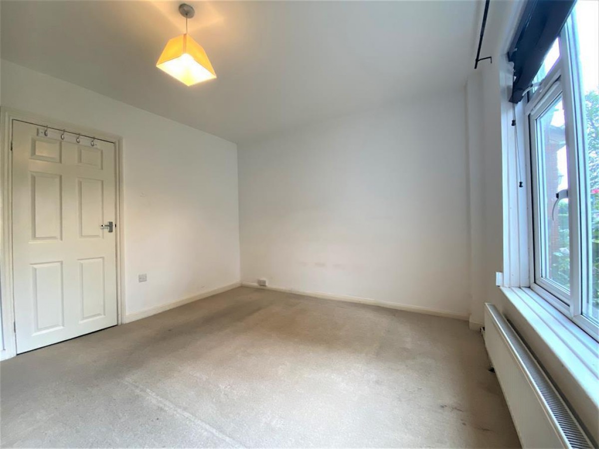 St Marys Road, Hayes, Middlesex, UB3 2JW