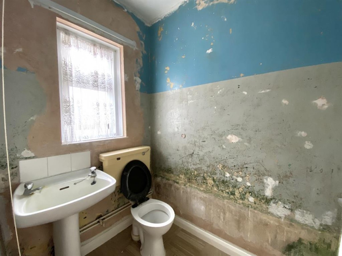 Botwell Common Road, Hayes, Middlesex, UB3 1JD