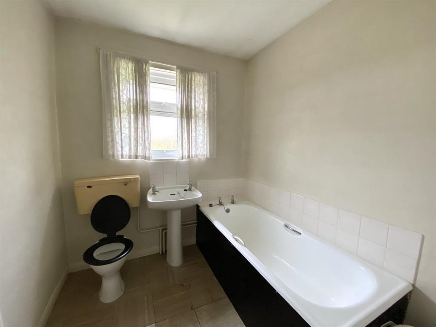 Botwell Common Road, Hayes, Middlesex, UB3 1JD