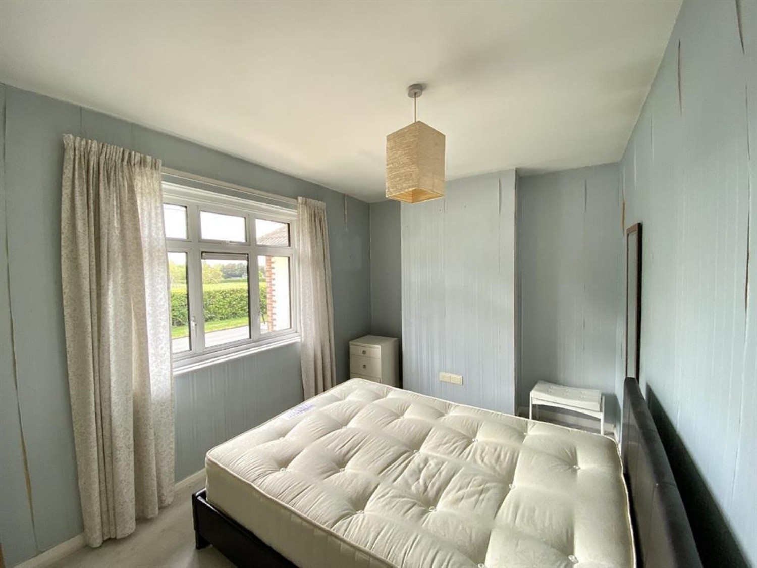 Botwell Common Road, Hayes, Middlesex, UB3 1JD