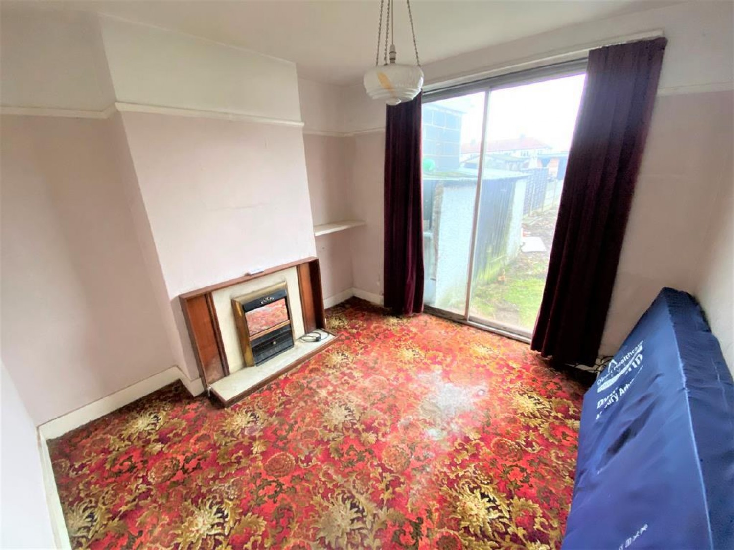 Oakleigh Road, Hillingdon, UB10 9EL