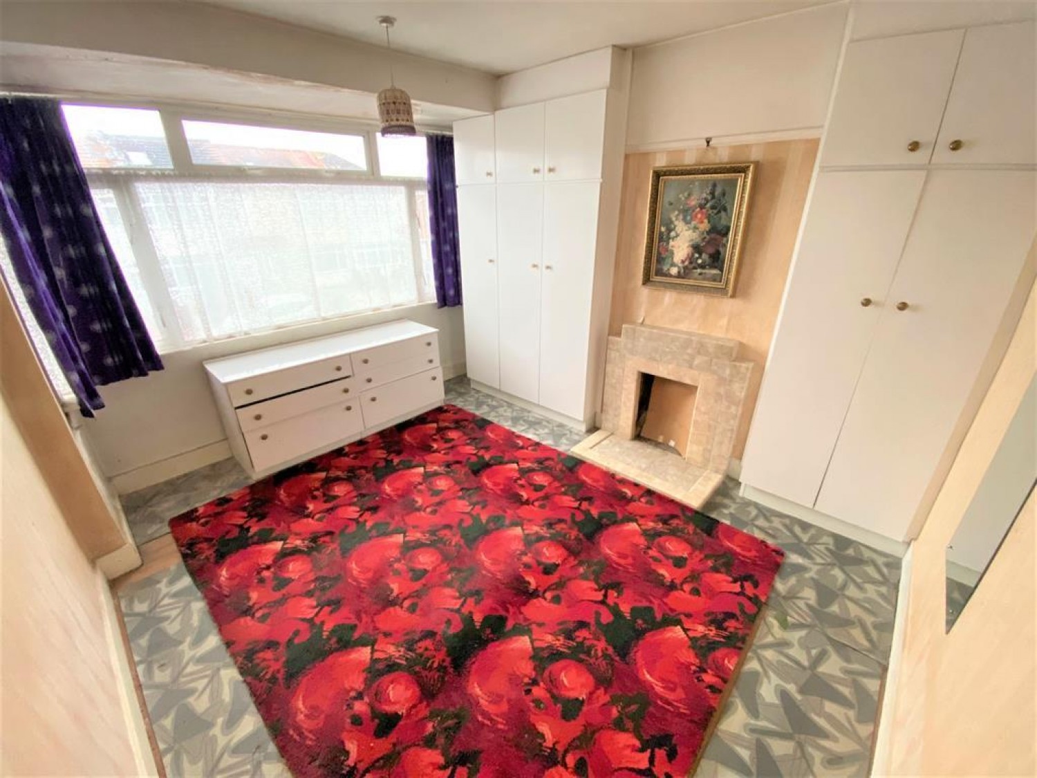 Oakleigh Road, Hillingdon, UB10 9EL