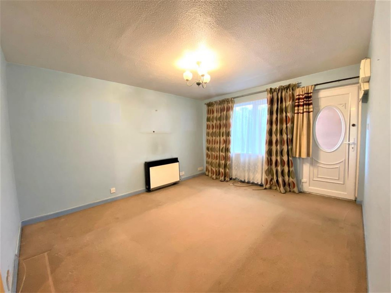 Berrydale Road, Yeading, Middlesex, UB4 9QN