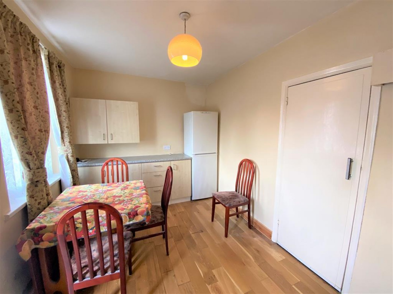 Windsor Park Road, Harlington, Middlesex, UB3 5HZ