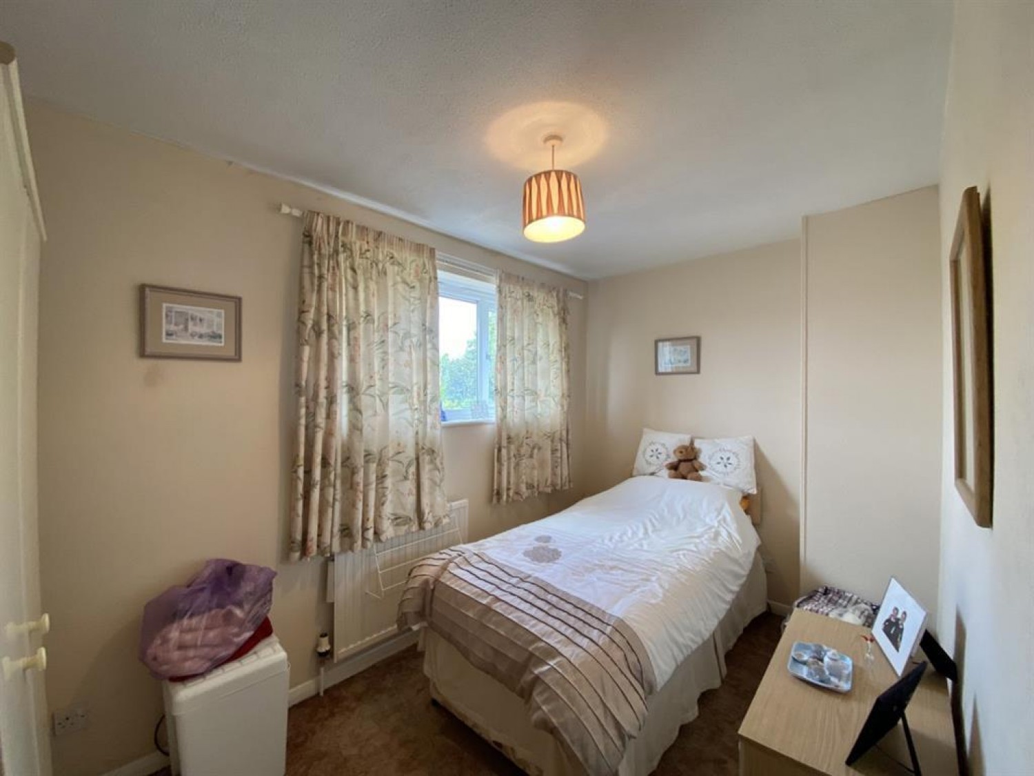 Burnham Gardens, Hayes, Middlesex, UB3 1RB