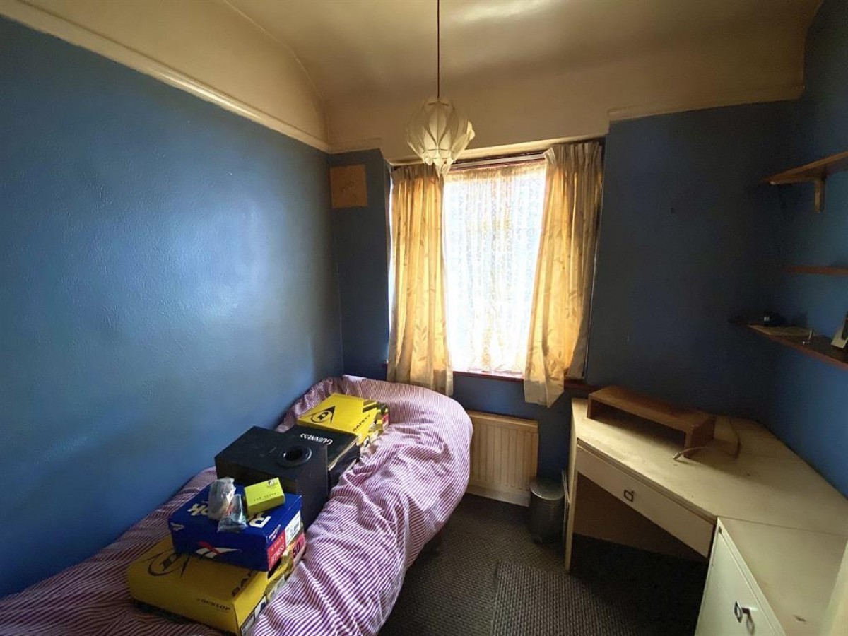 Bourne Avenue, Hayes, Middlesex, UB3 1QN