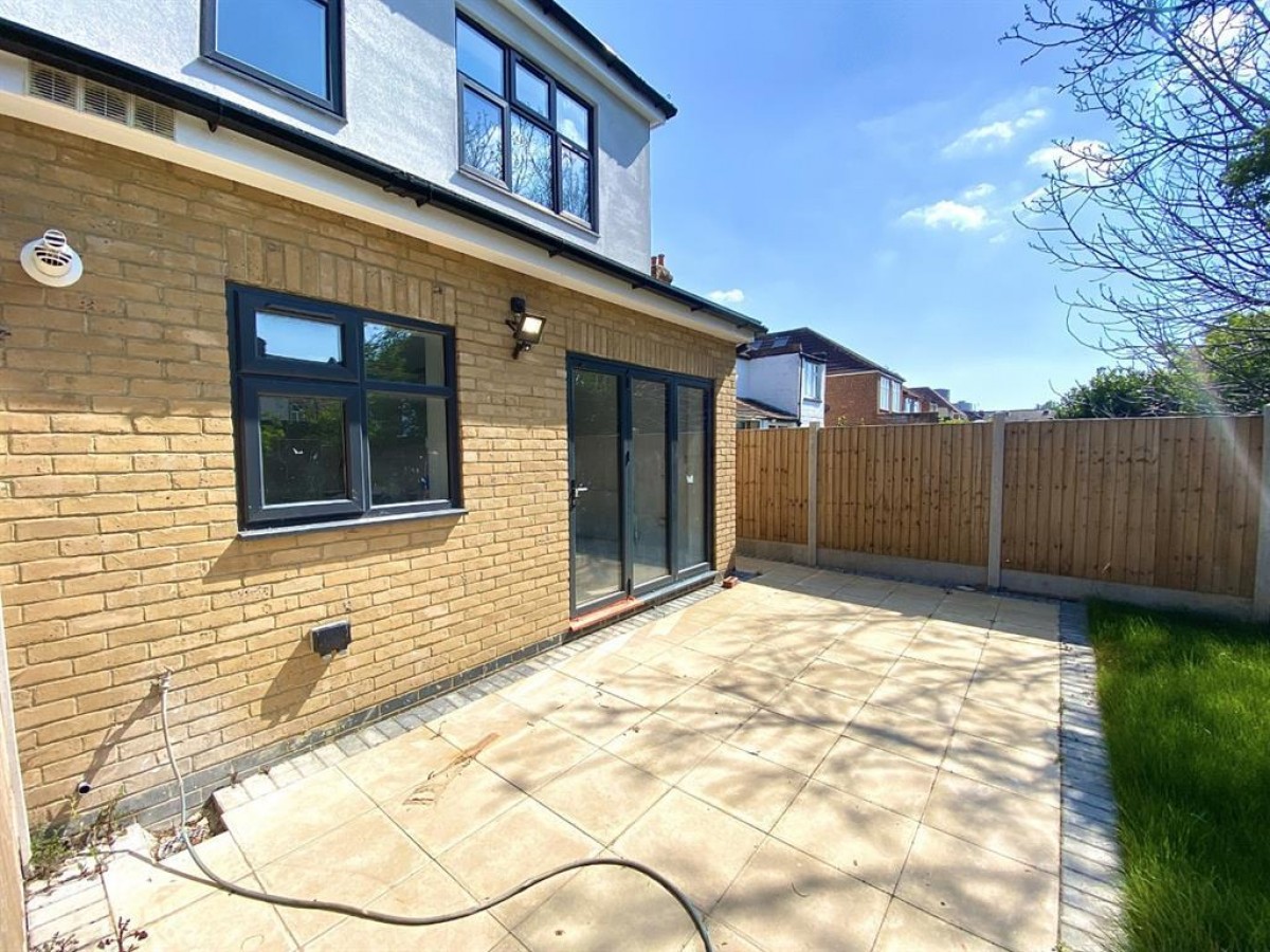 Saint Georges Avenue, Southall, Middlesex, UB1 1PZ