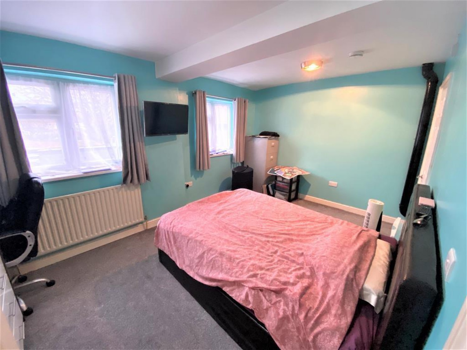 Albert Road, Hayes, Middlesex, UB3 4HR