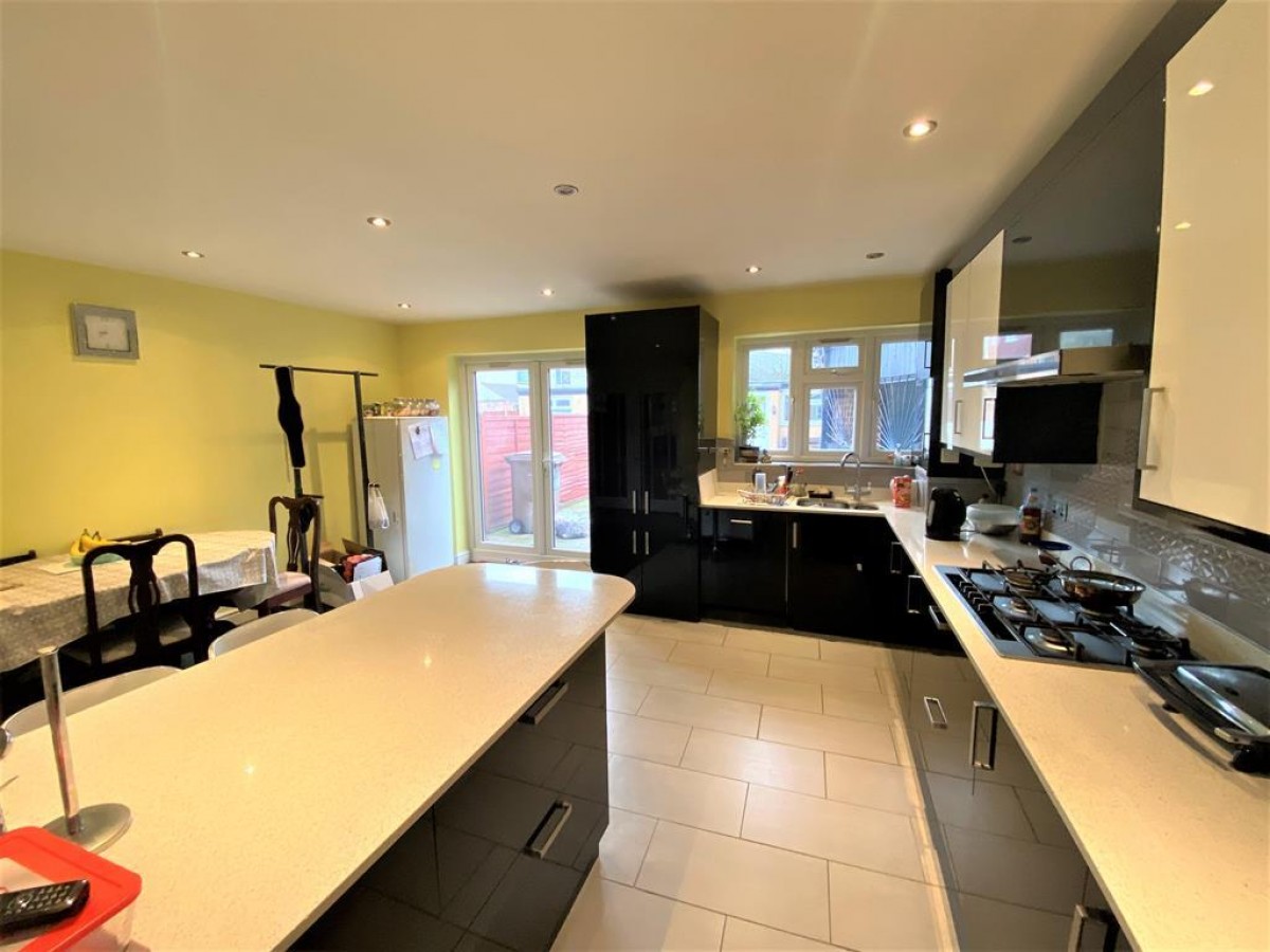 Albert Road, Hayes, Middlesex, UB3 4HR