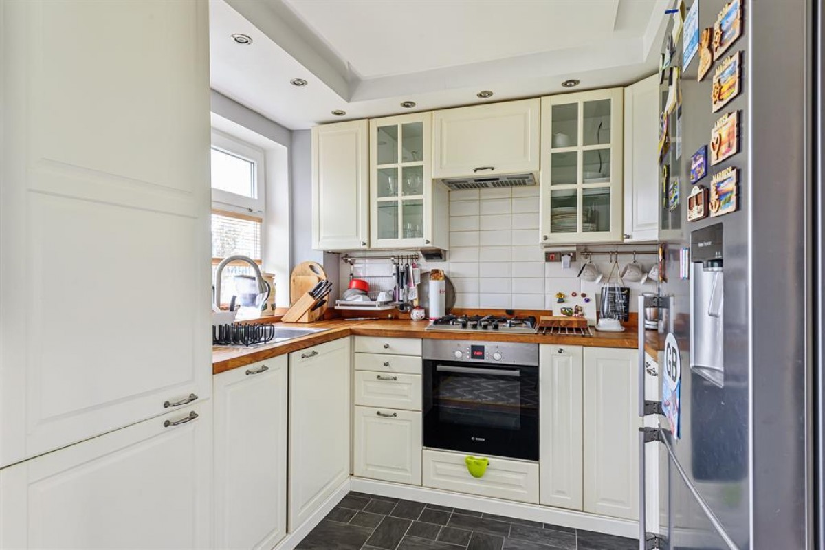 Dallega Close, Hayes, UB31ED