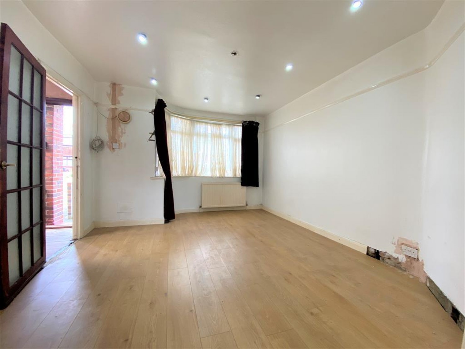 Carlton Avenue, Hayes, Middlesex, UB3 4AD