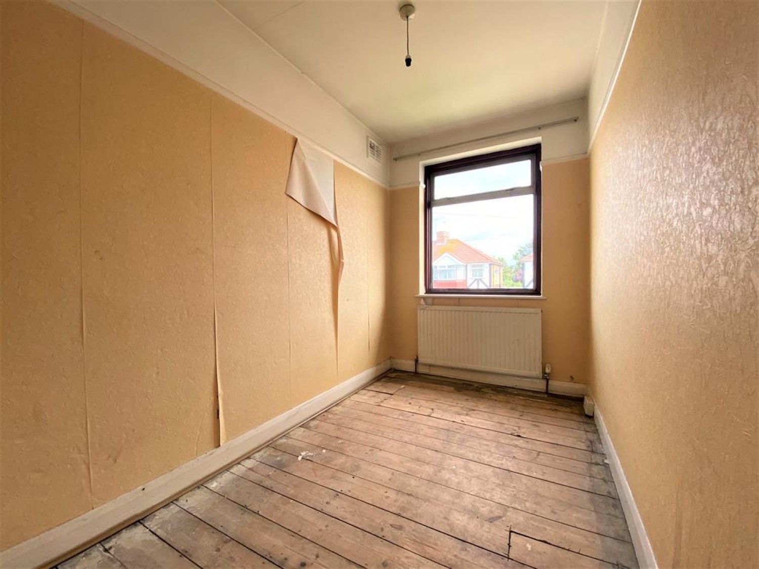 Carlton Avenue, Hayes, Middlesex, UB3 4AD