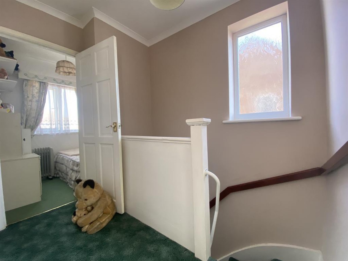 Granville Road, Hayes, Middlesex, UB3 4PL