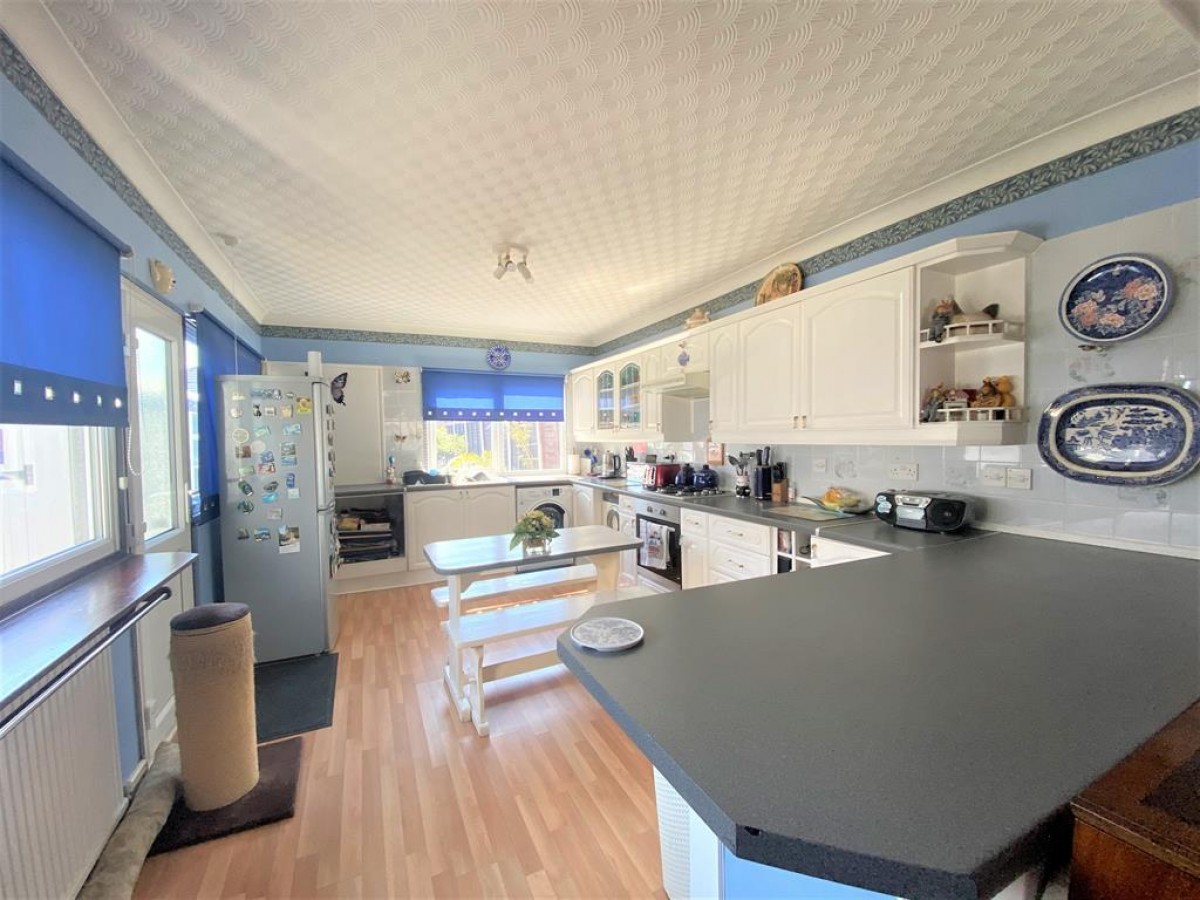 Granville Road, Hayes, Middlesex, UB3 4PL
