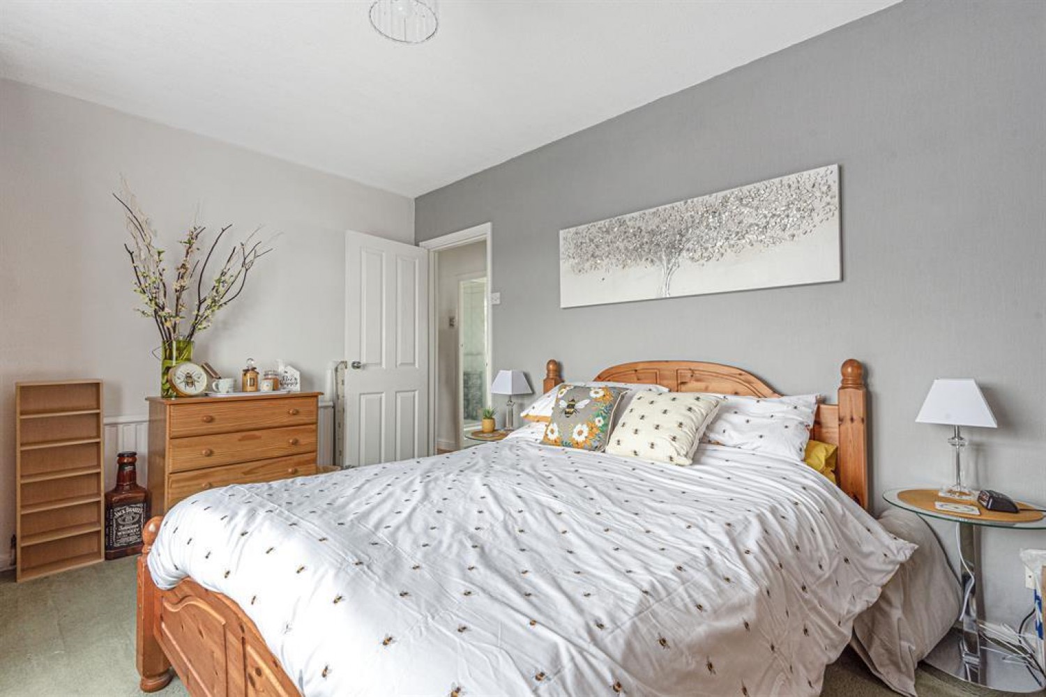 West Walk, Hayes, UB3 3JH