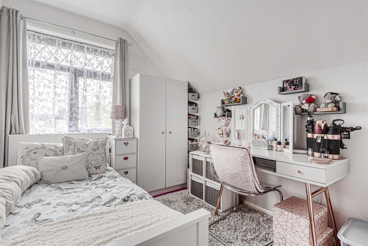 West Walk, Hayes, UB3 3JH