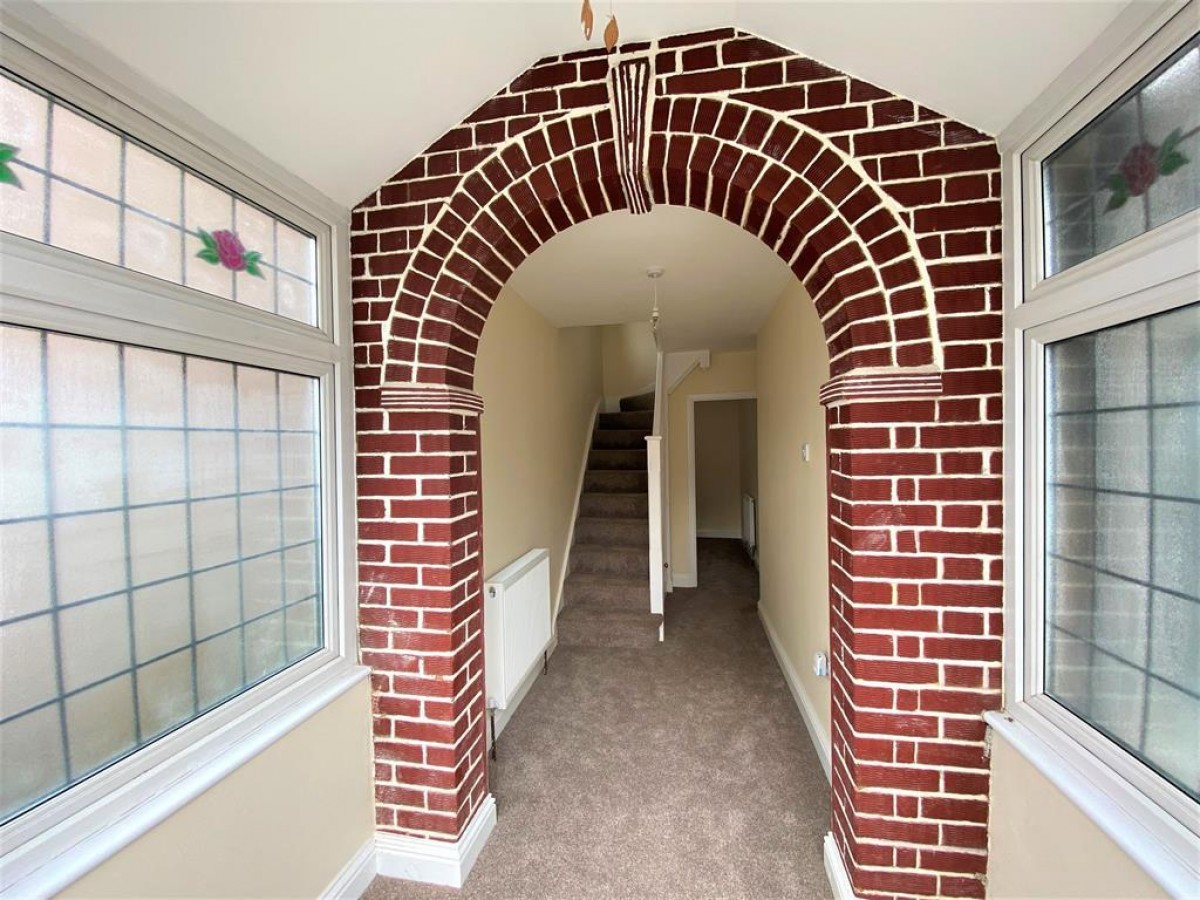 Glamis Crescent, Hayes, Middlesex, UB3 1QB