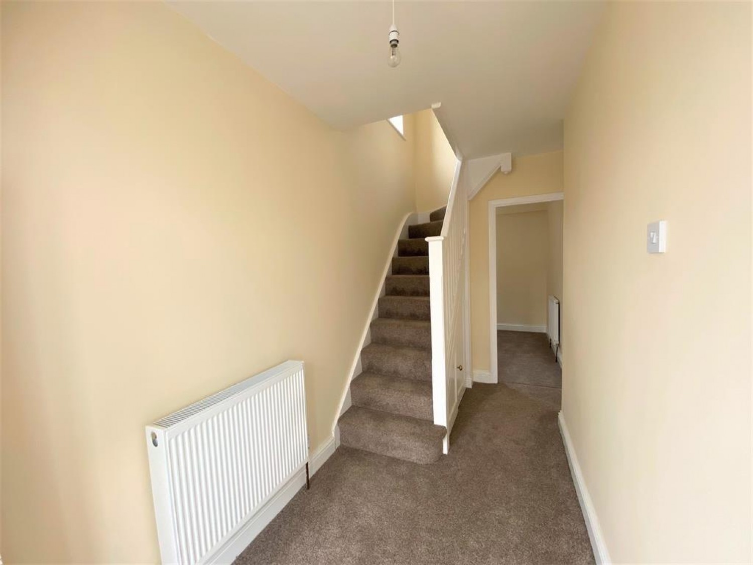 Glamis Crescent, Hayes, Middlesex, UB3 1QB