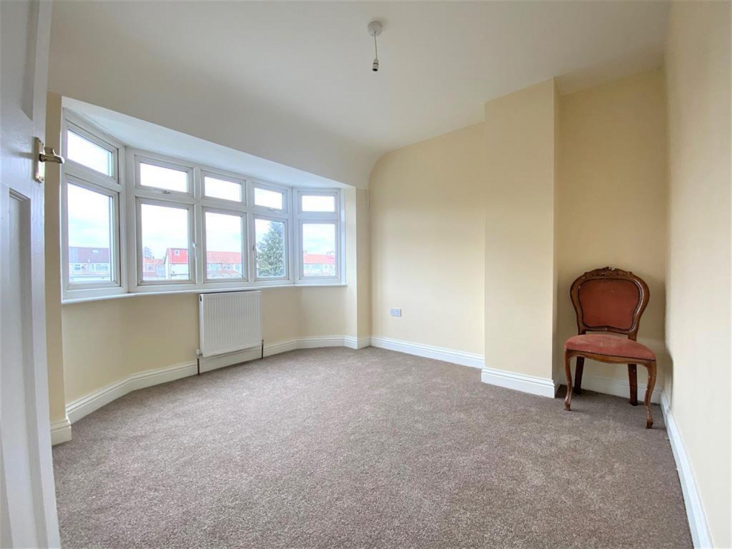 Glamis Crescent, Hayes, Middlesex, UB3 1QB