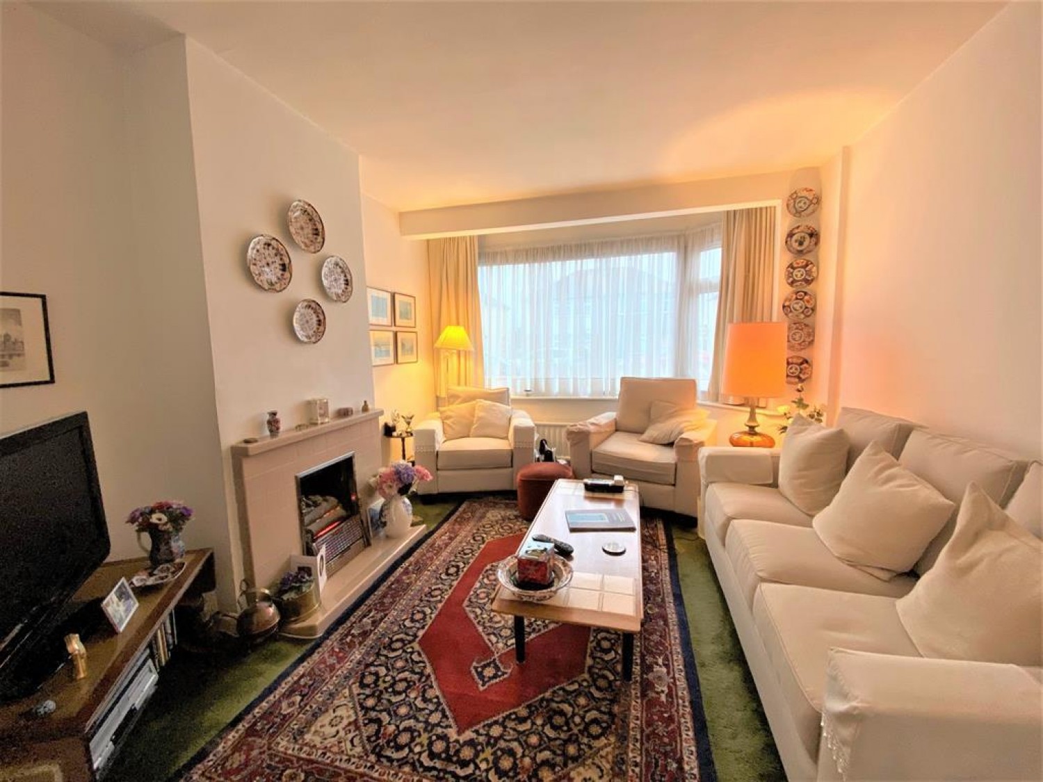 Wentworth Crescent, Hayes, Middlesex, UB3 1NR