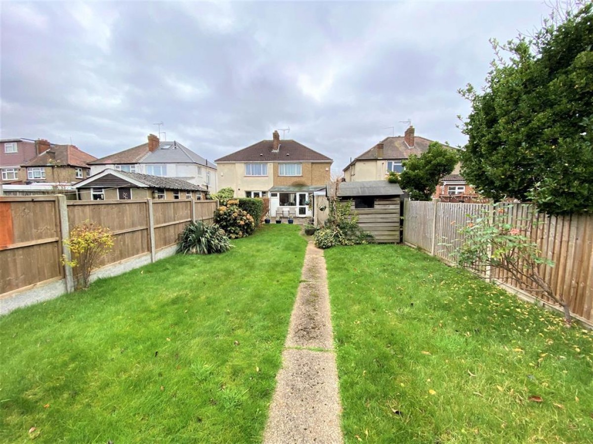 Wentworth Crescent, Hayes, Middlesex, UB3 1NR