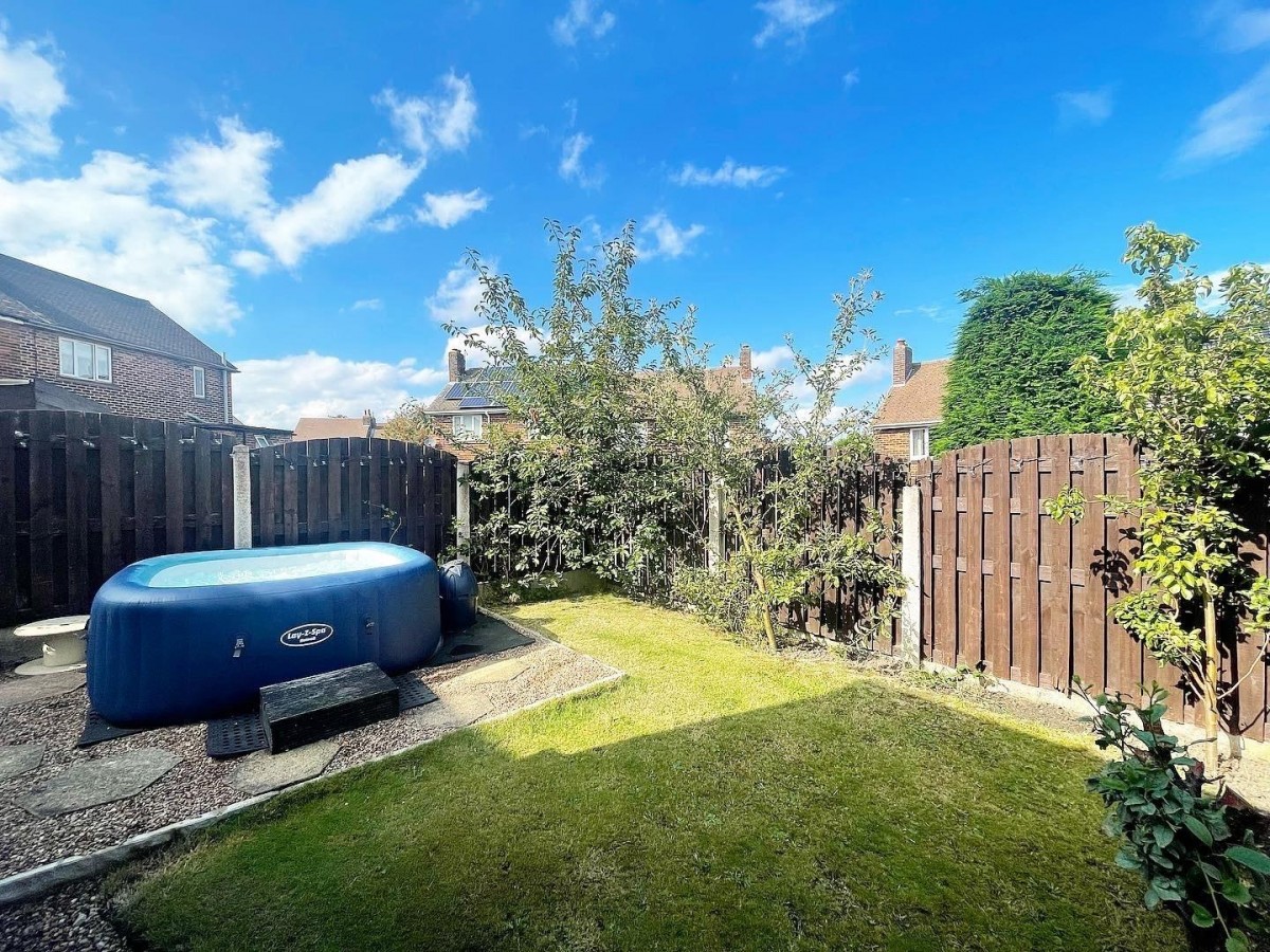 Fir Tree, Thurgoland, Sheffield