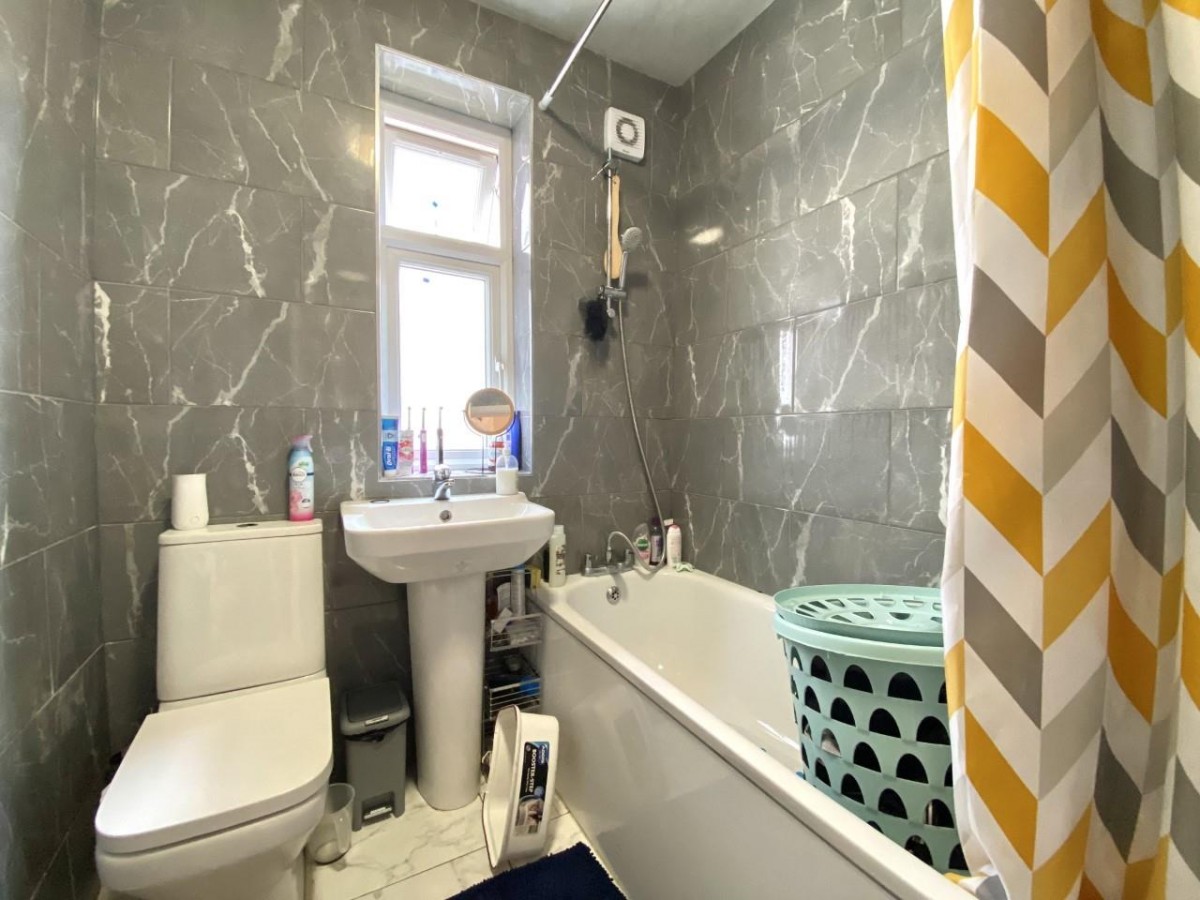 Douglas Crescent, Hayes